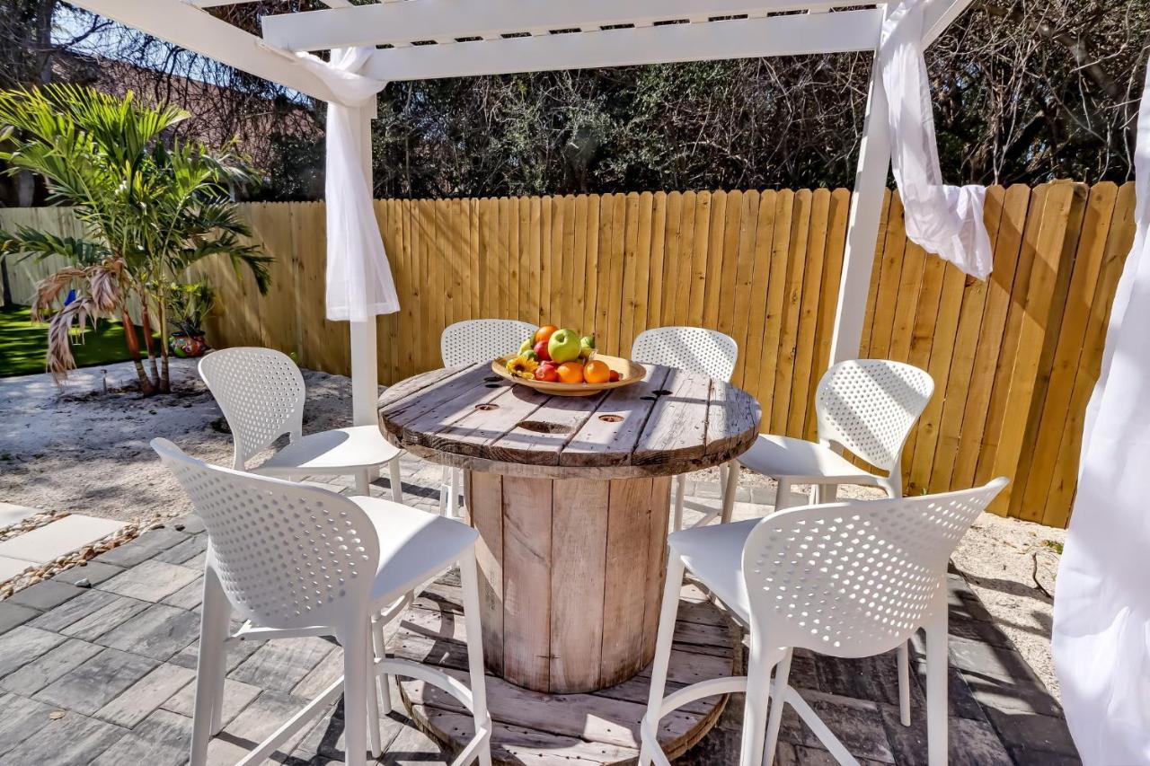 Lux Beach Cabana - Close To Beach & Restaurants Сент-Огастин Экстерьер фото